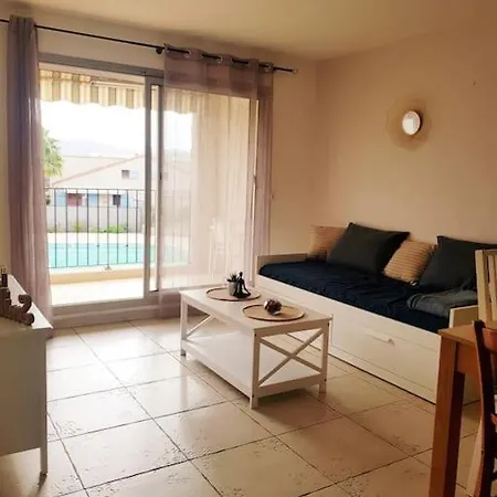 Apartment Comme A La Maison, Meuble De Tourisme 3 Etoiles Confort Le Beausset