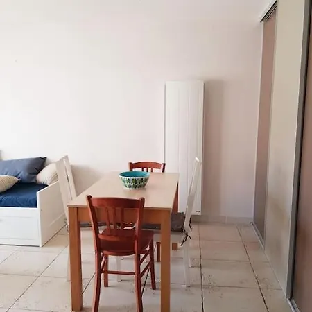 Comme A La Maison, Meuble De Tourisme 3 Etoiles Confort Apartment Le Beausset
